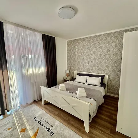 Stan Na Dan Moonlight Panonija Indija